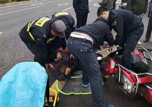 突發(fā)交通事故，應急處置規范 --金橋輔警項目協(xié)助處置交通事故