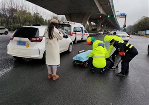 助人為樂(lè )展風(fēng)采系列—近期（2022.218））公司涌現3起助人為樂(lè )好人